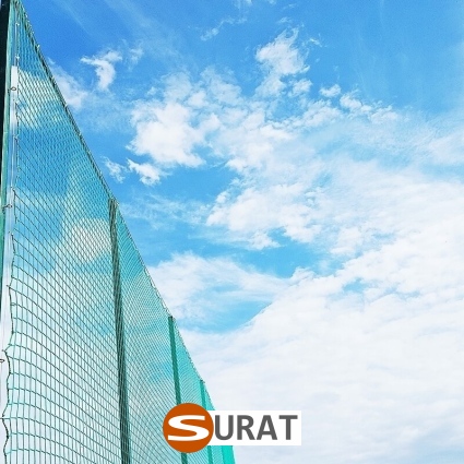 Piłkochwyt 4m wysokości   Siatka oczko 8x8cm   Grubość siatki 6mm