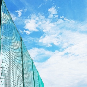 Piłkochwyt 4m wysokości   Siatka oczko 8x8cm   Grubość siatki 6mm