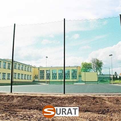 Piłkochwyt 4m wysokości   Siatka oczko 6x6cm   Grubość siatki 4mm