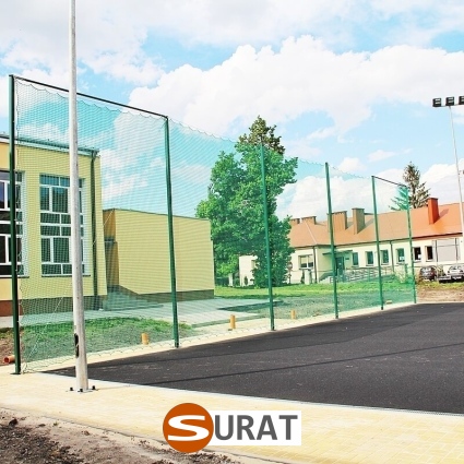 Piłkochwyt 5m wysokości   Siatka oczko 4,5x4,5cm   Grubość siatki 4mm