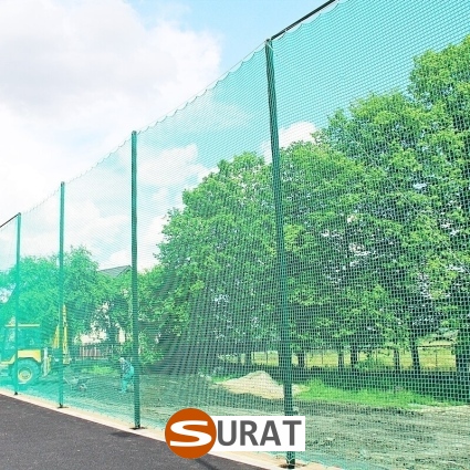 Piłkochwyt 5m wysokości   Siatka oczko 10x10cm   Grubość siatki 4mm