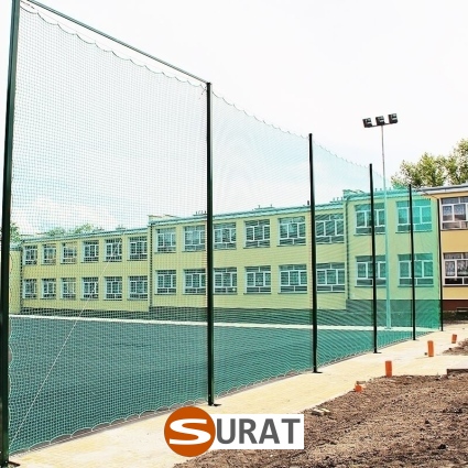 Piłkochwyt 5m wysokości   Siatka oczko 8x8cm   Grubość siatki 6mm