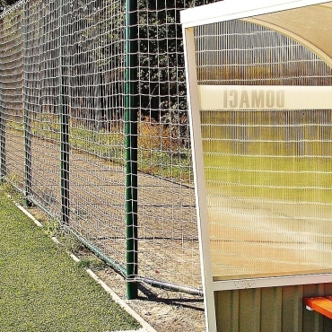 Piłkochwyt 4m wysokości   Siatka oczko 8x8cm   Grubość siatki 6mm