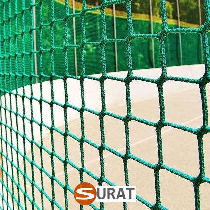 Piłkochwyt 4m wysokości   Siatka oczko 6x6cm   Grubość siatki 4mm