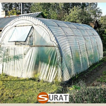  Surat - Siatka na tunel foliowy z wysokiej jakości polipropylenu o konstrukcji o wysokiej wytrzymałości, optymalnie dobrana do powszechnego zastosowania. 