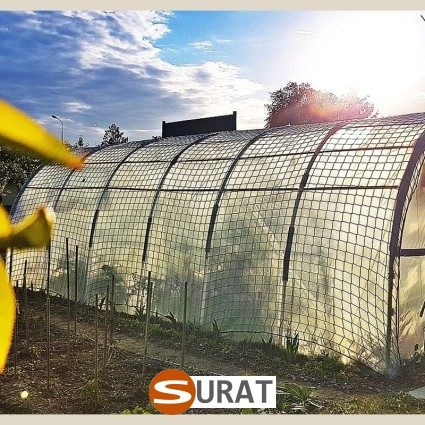  Surat - Solidna siatka na tunel foliowy z polipropylenu, o właściwym 1x1cm oczku i trwałym wykonawstwie w najniższej cenie. 