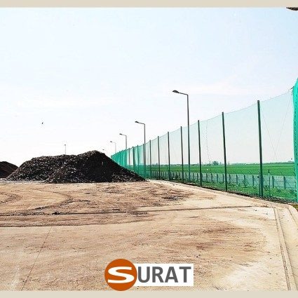  Surat - Siatki do przykrycia styropianu na placu 