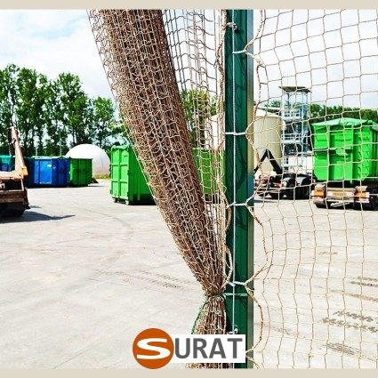  Surat - Siatki do przykrycia styropianu na placu 