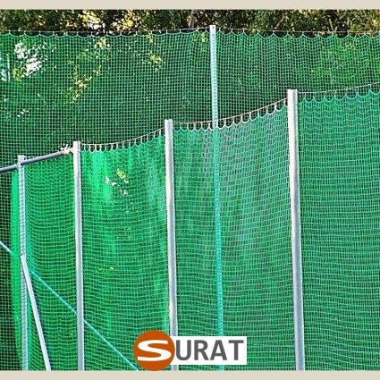  Surat - Bojiskowa siatka z polipropylenu 5mm – najczęściej kupowane, mocne rozwiązanie w kolorach zielonym i szarym o oczku 8x8 cm. 