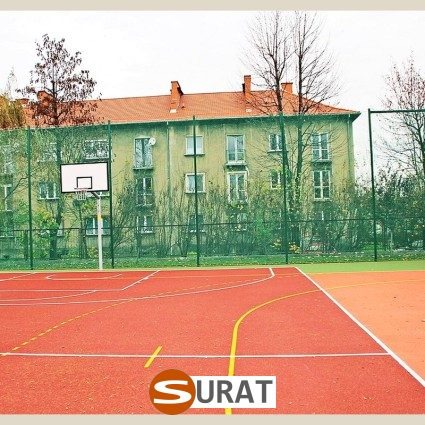Najczęściej kupowane i najbardziej wytrzymałe ogrodzenie boisk! Siatka z polipropylenu o grubości 5mm — to mocne,…, sklep Surat