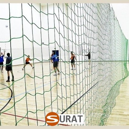   Surat - Piłkochwyty na hale sportowe z siatki ochronnej 6x6 cm do ochrony ścian i wyposażenia 