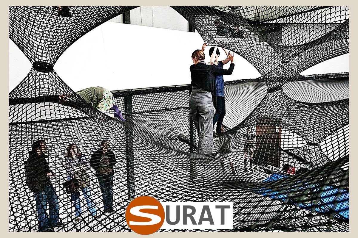  Surat - Ogrodzenie dla małego pieska 