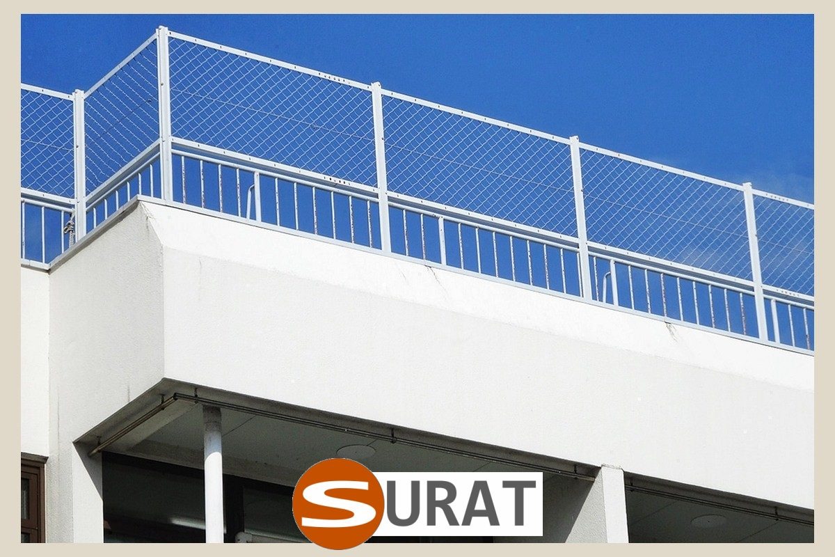   Surat - Siatka ochronna na balkon z polipropylenu o oczku 1x1 cm do ochrony przed dostępem 