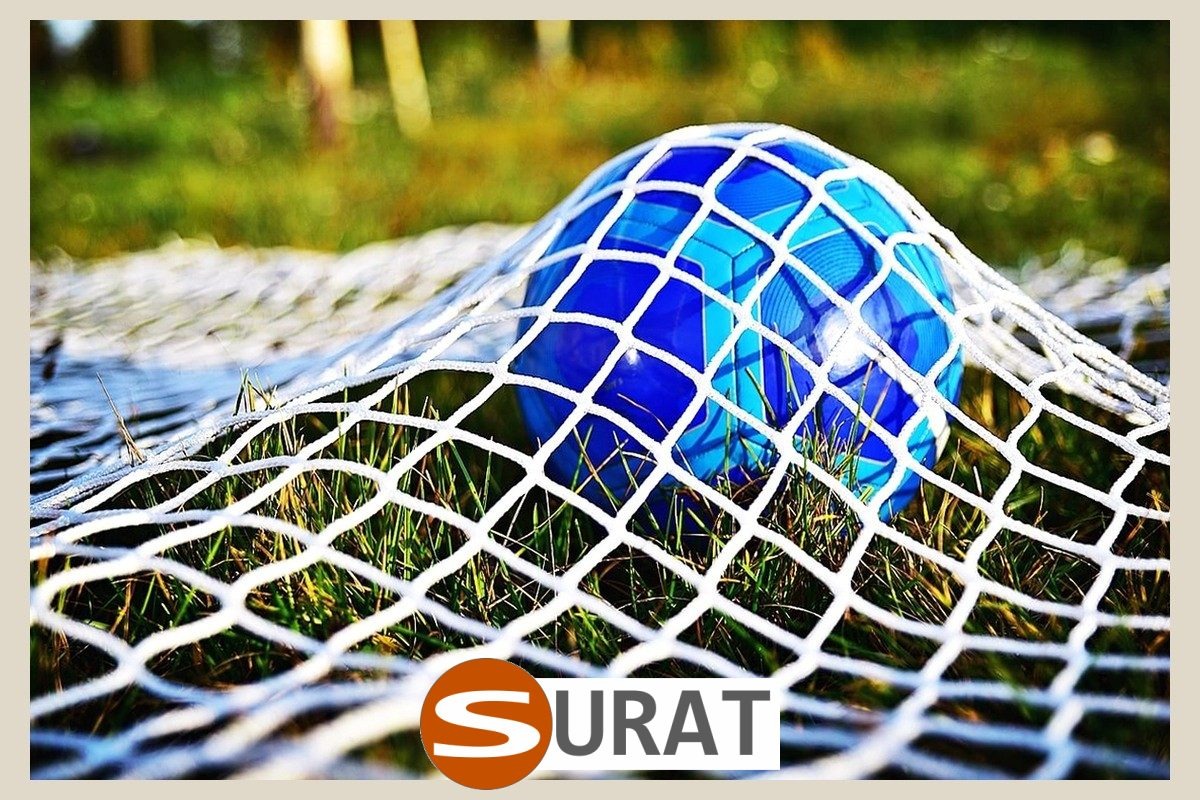  Surat - Siatka do zabezpieczenia klatki schodowej 