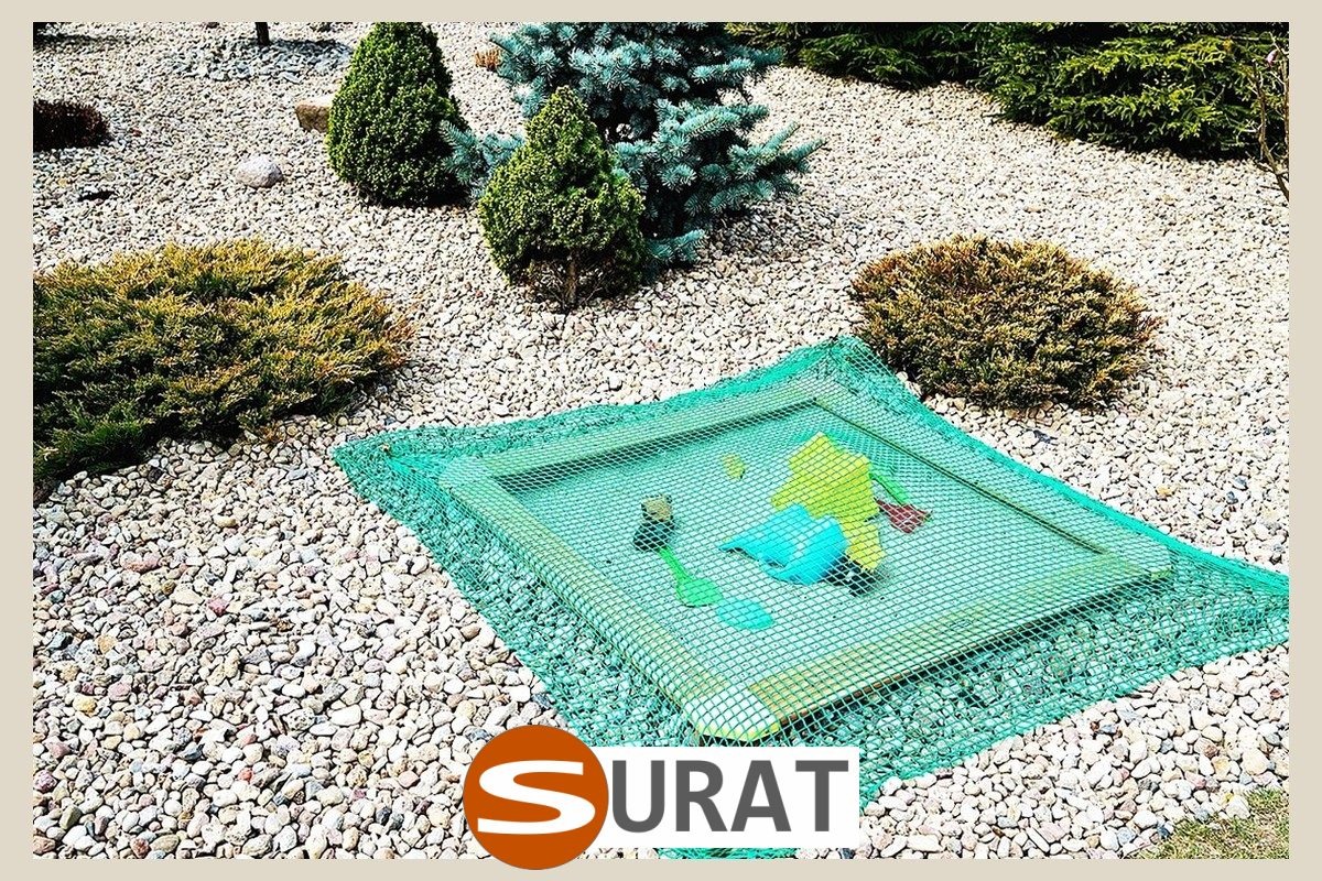  Surat - Siatka na piaskownice z polipropylenu o konstrukcji o wysokiej wytrzymałości i oczku 8x8 cm, optymalna cenowo i powszechnie stosowana. 