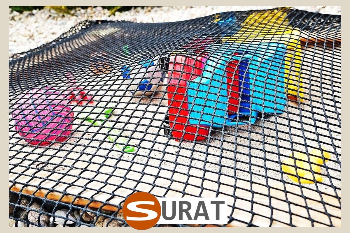 Surat - Ogrodzenie piaskownicy - Ogrodzenie piaskownicy dla dzieci siatką - Ogrodzenie piaskownicy na placu zabaw przed zwierzętami 