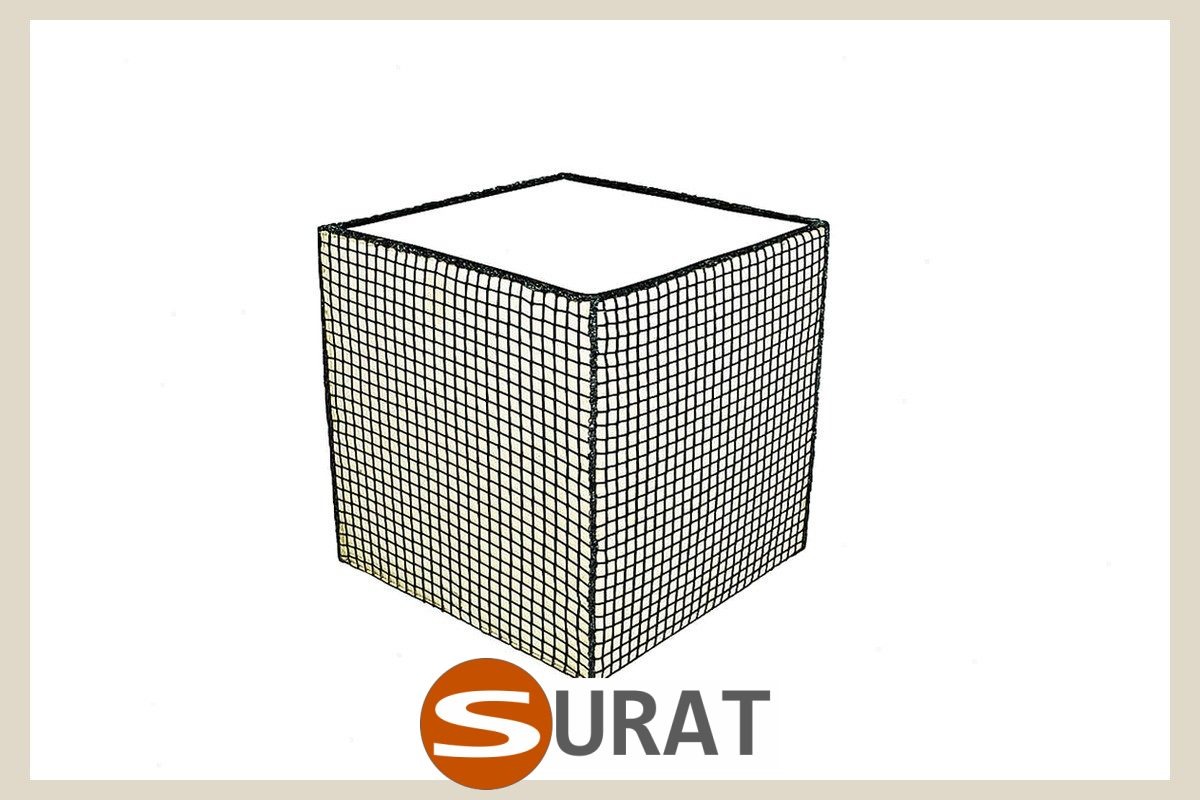   Surat - Worki magazynowe na przedmioty z siatki o małych oczkach 2x2 cm, dostępne w różnych kolorach, o grubości 2 mm, szyte na wymiar. 