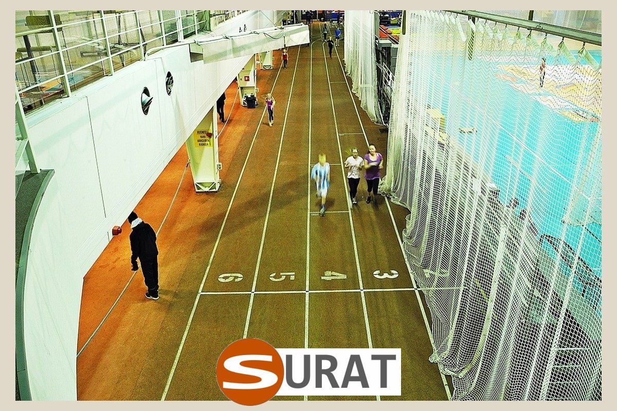  Surat - Najczęściej kupowane i bardzo tanie kotary grodzące na hale – skuteczne rozwiązanie z mocnej siatki PP 4mm w zielonym kolorze, stanowiące najlepszy sposób na wykonanie grodzenia. 