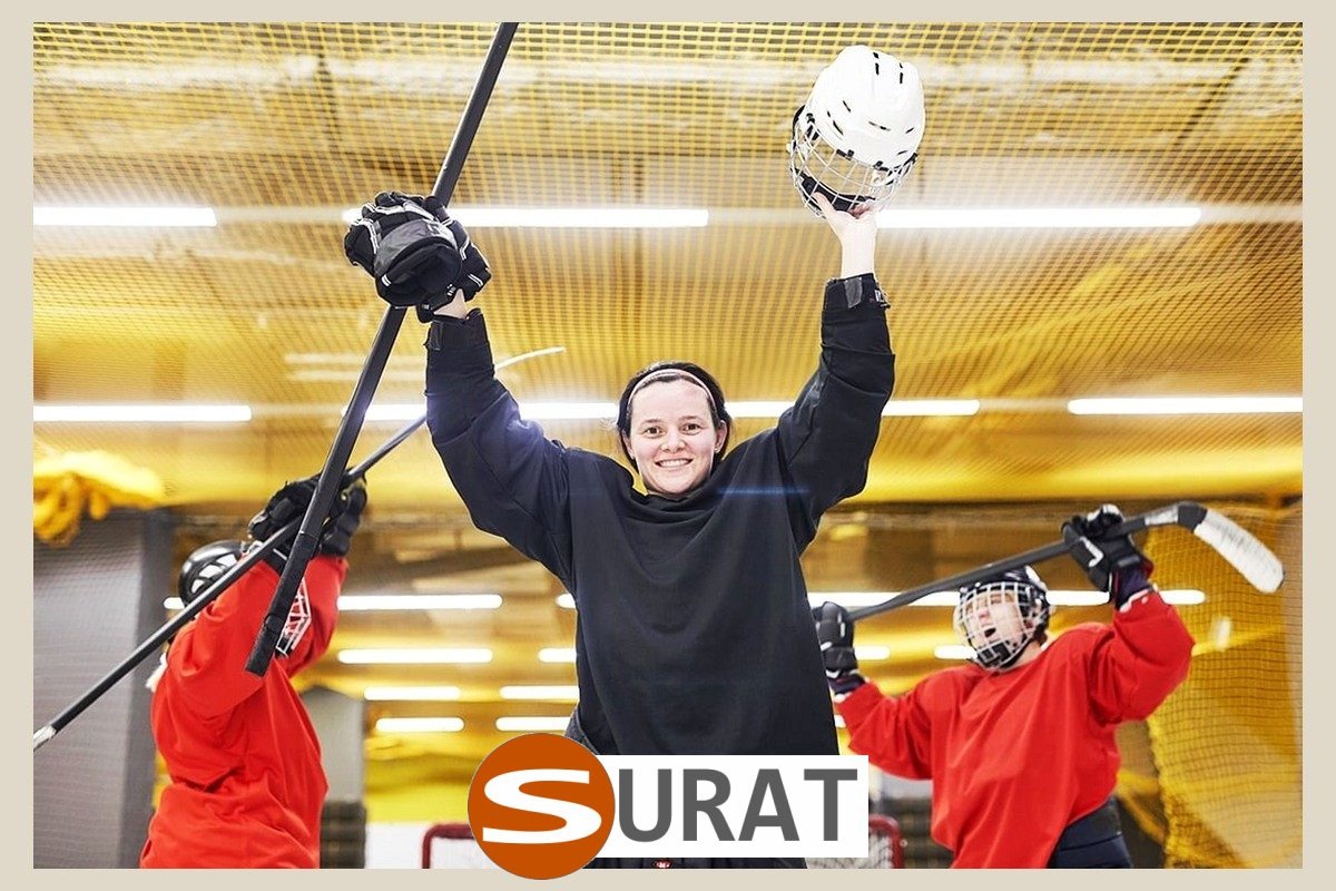  Surat - Siatki na lodowisko 