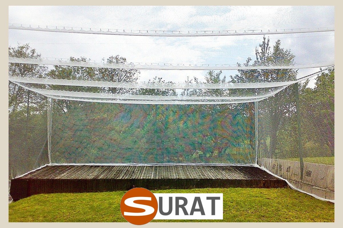  Surat - Piłkochwyt 