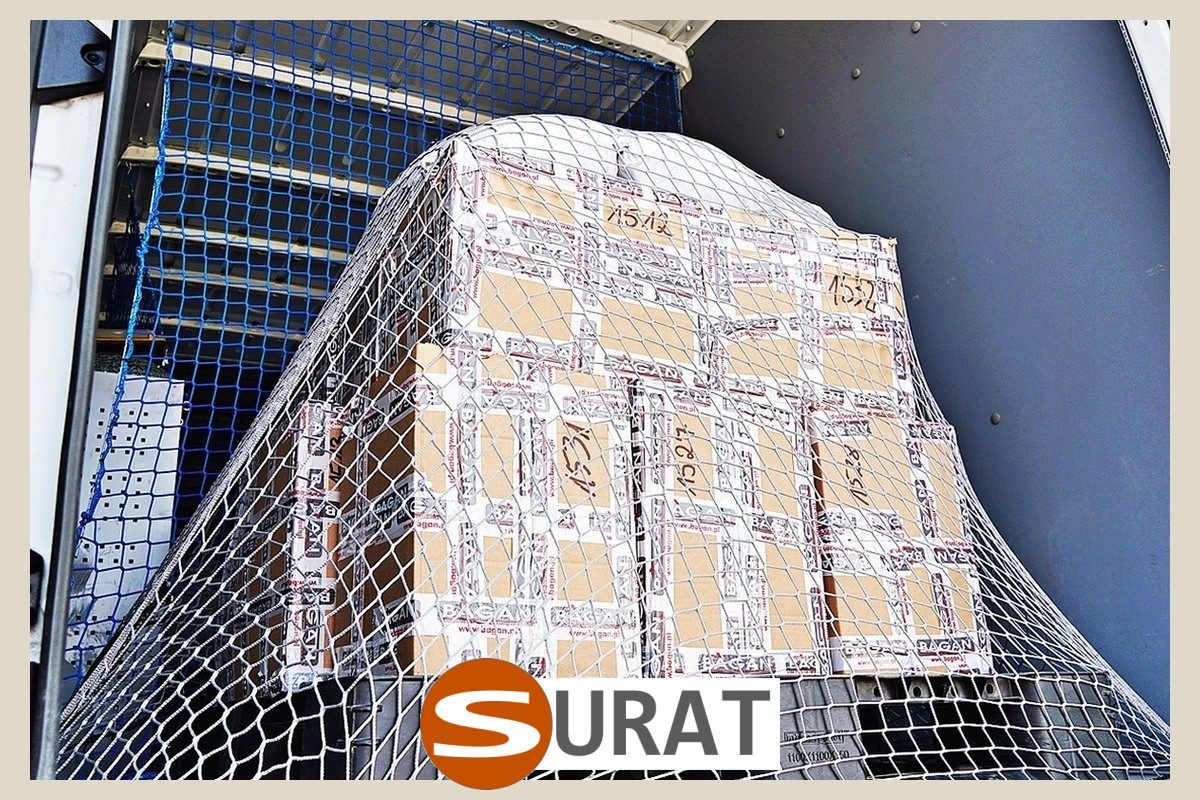  Surat - Pokrowce z siatki na palety - Transport palet z nałożonymi pokrowcami z siatki - Wzmocnienie do transportu palet z towarem 